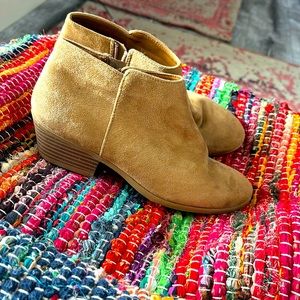 Size 6.5 nude booties